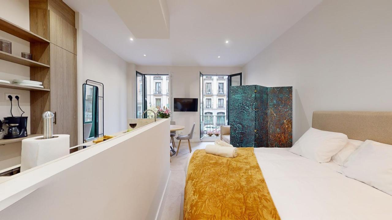 Santa Cruz Apartment มาดริด ภายนอก รูปภาพ
